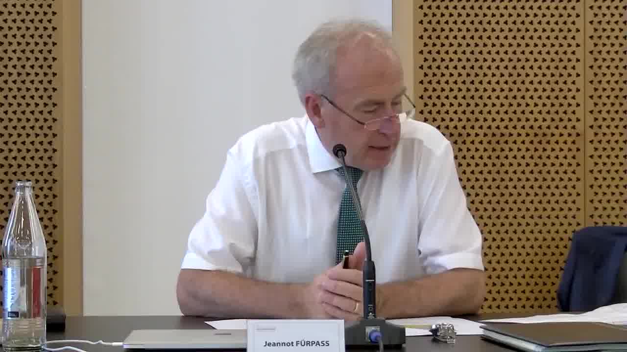 9) Finances communales a) Subside à l'association