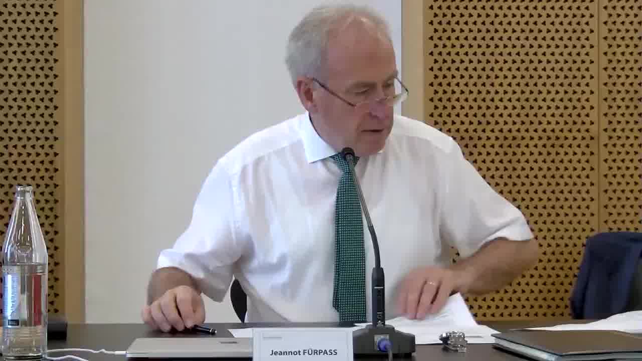10) syndicats intercommunaux a) Minett-Kompost - Adhésion de la ville de Luxembourg et approbation des nouveaux statuts du syndicat