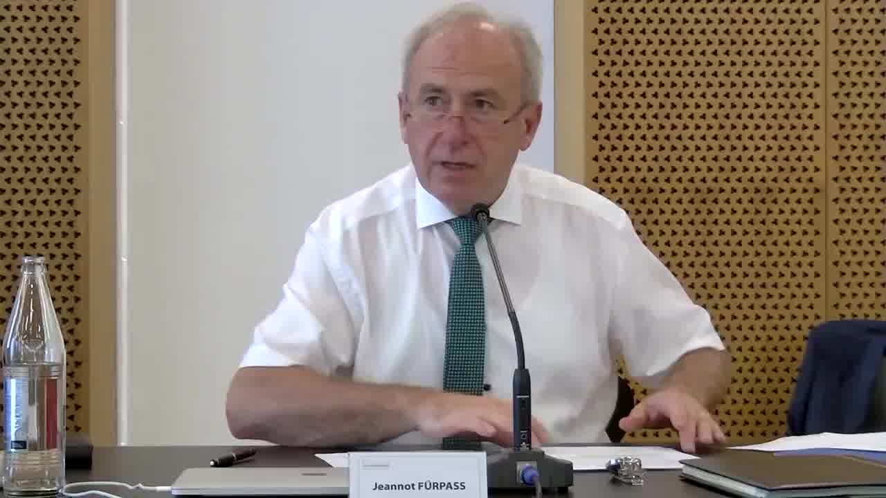 13) Intervention et Motion des conseillers communaux du parti LSAP a) Intervention - Eltrona